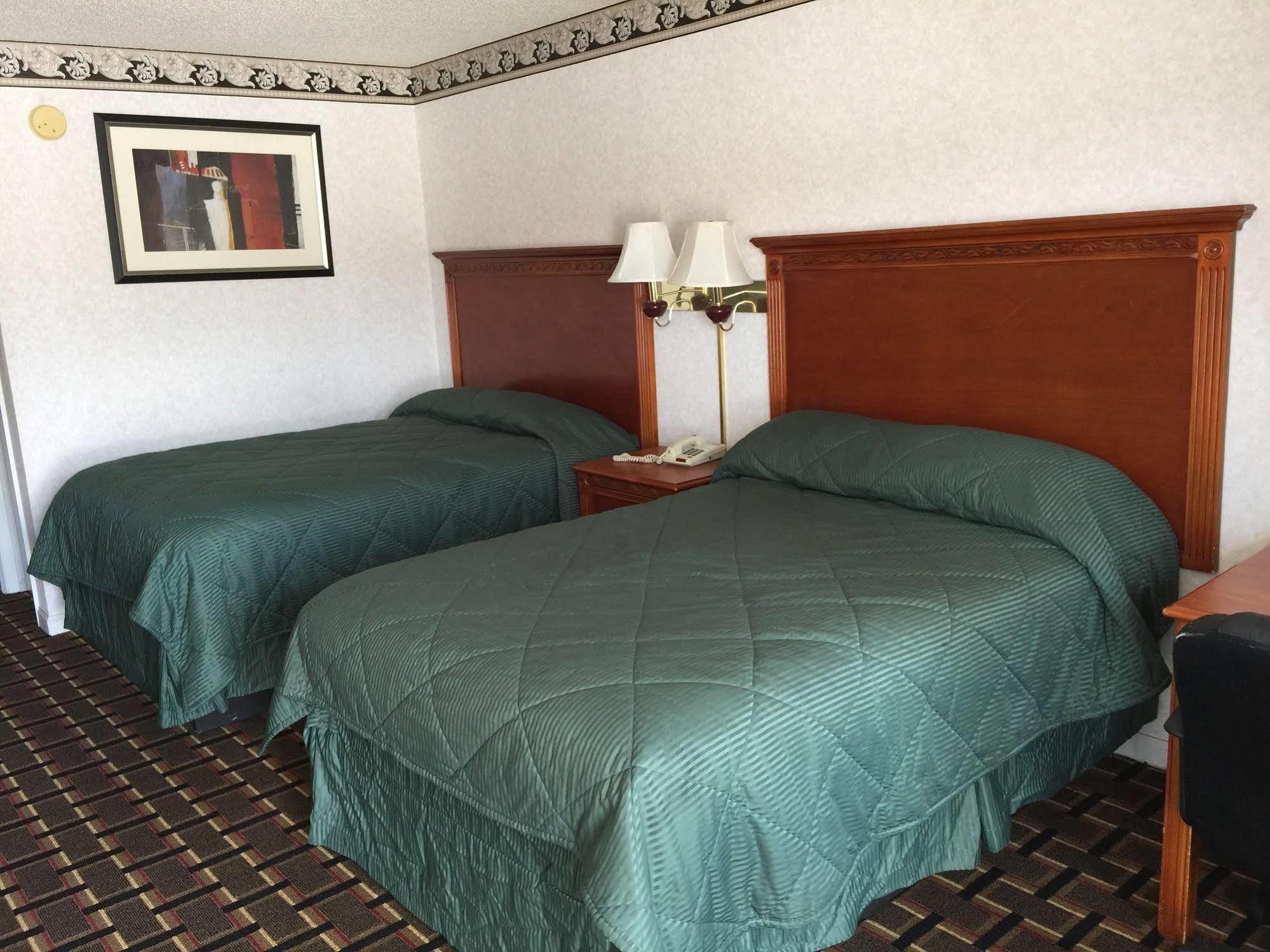 Heritage Inn Cleveland Ngoại thất bức ảnh