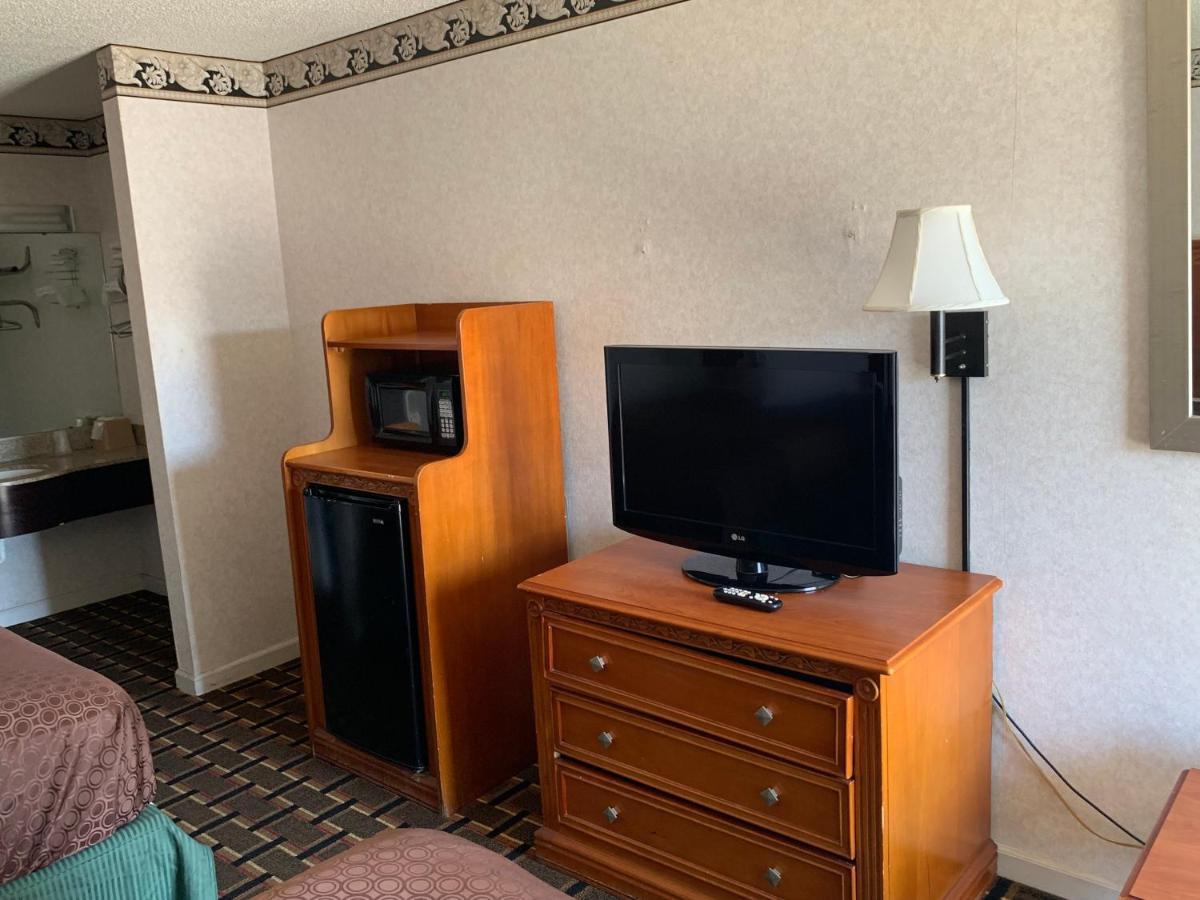 Heritage Inn Cleveland Ngoại thất bức ảnh